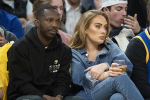 Slapta susituokė atlikėja Adele ir sporto agentas Richas Paulas