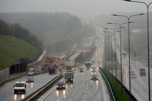 Pasidalijo košmarišku greičio viršijimo atveju: kelyje Vilnius–Panevėžys spaudė kaip trasoje