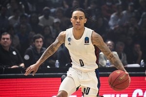 Aiškėja, kas „Žalgiryje“ pakeis sparnus pakėlusį N. Mitrou-Longą