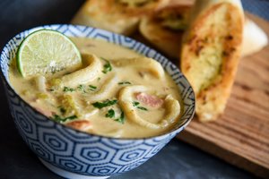 Atrodo įmantriai, o paruošti – paprasta: nustebinkite namiškius tailandietiška kalmarų sriuba