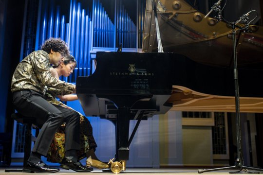 8-asis Vilniaus fortepijono muzikos festivalis: „Gilmore Young Artists“ laureatų J. Carissa ir M. Lando dvigubas rečitalis. <br> D. Matvejevo nuotr.