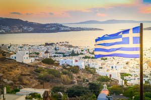 Graikija planuoja didinti turizmo mokesčius, kad galėtų atlyginti klimato kaitos sukeltą žalą