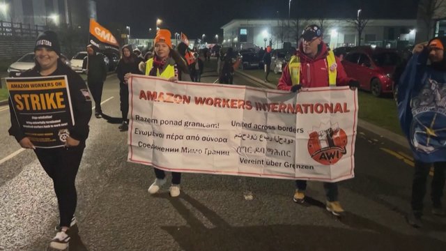 Prieš Juodąjį penktadienį – sumaištis „Amazon“: šimtai darbuotojų surengė protestą