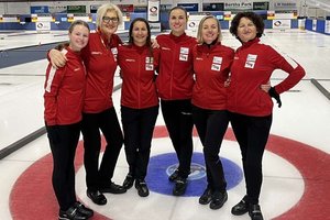 Istorinė pergalė: Lietuvos moterų kerlingo rinktinė iškovojo kelialapius į finalą bei elitinį divizioną