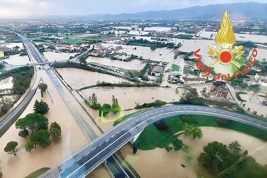 Italijoje potvynis pareikalavo 8 aukų, o materialiniai nuostoliai viršija milijardą eurų.