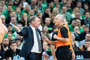 Apie traumuotą T. Dimšą prakalbęs K. Maksvytis: „Jei mums įmeta 89 taškus, kokia gynyba?“