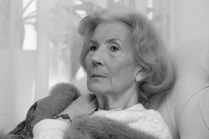 Per savo gimtadienį mirė poetė Dalia Teišerskytė