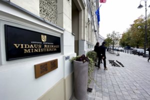 Suomijai uždarant sieną su Rusija, VRM nurodo, kad šiuo metu nėra poreikio tokius sprendimus priimti viso regiono mastu