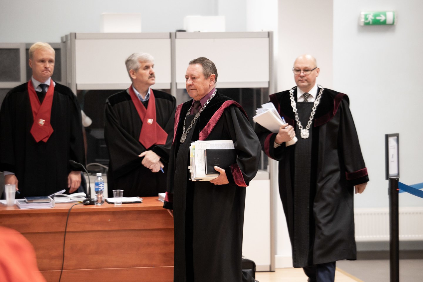 Trims kaltinamiesiems riaušių prie Seimo byloje už neatvykimą į teismo posėdį skirtos baudos.<br> A. Ufarto (ELTA) nuotr.