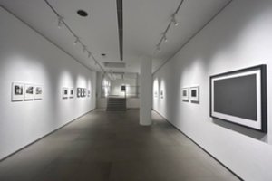 A. Kunčiaus ir R. Treigio paroda „Vilnius – du miestai“ Tokijuje atidarytas festivalis „Laikas Lietuvai“