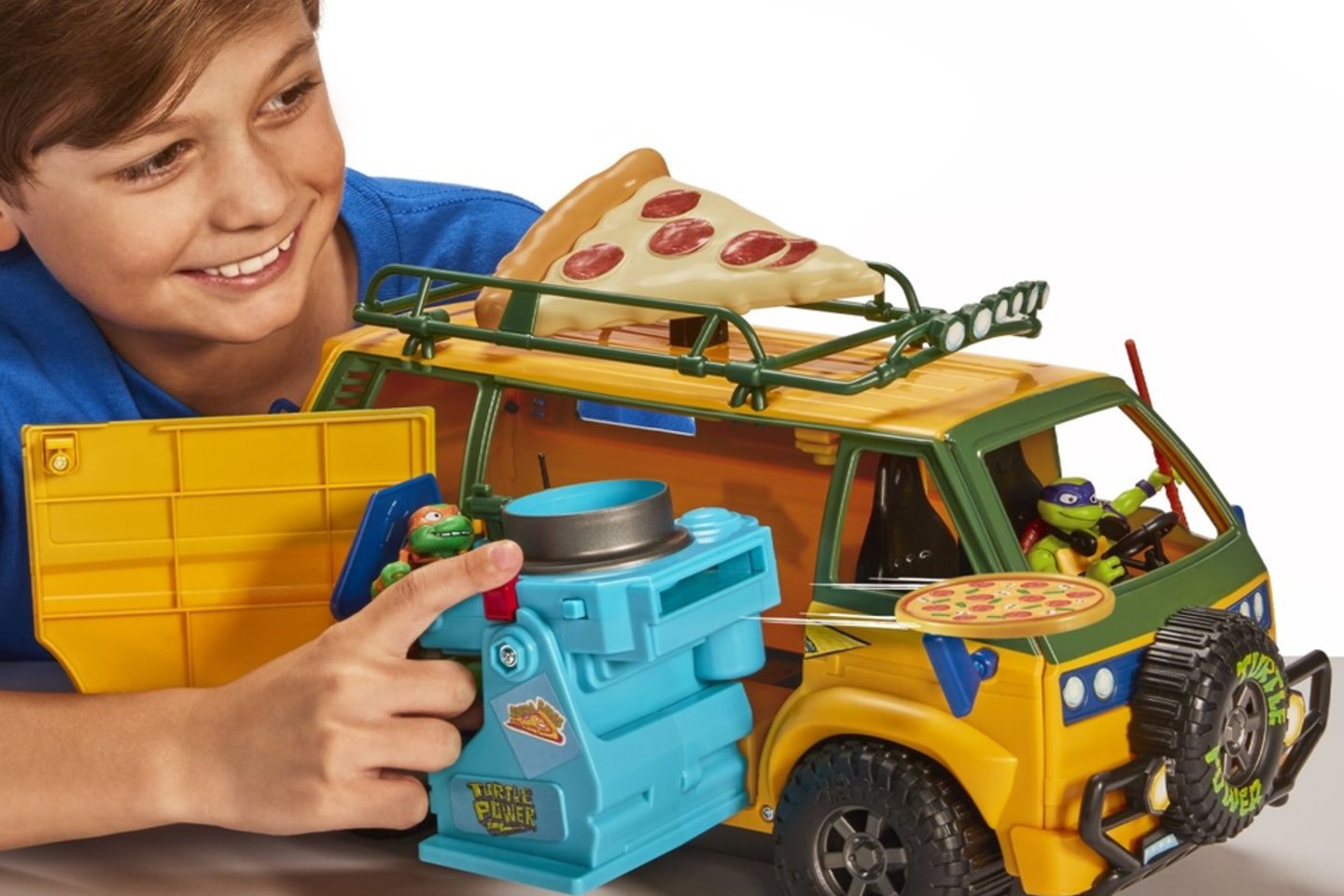 TMNT furgonas Pizzafire.<br> „Žaislų planeta“ nuotr.
