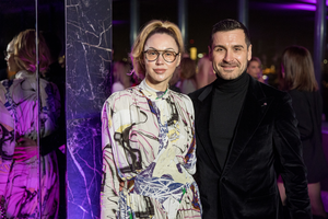 Prabangiame renginyje V. Klizaitė-Jasaitienė pasirodė ne viena ir užminė mįslę apie santykius