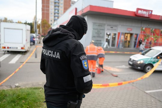 Vilniuje vyras pašovė apsaugos darbuotoją.