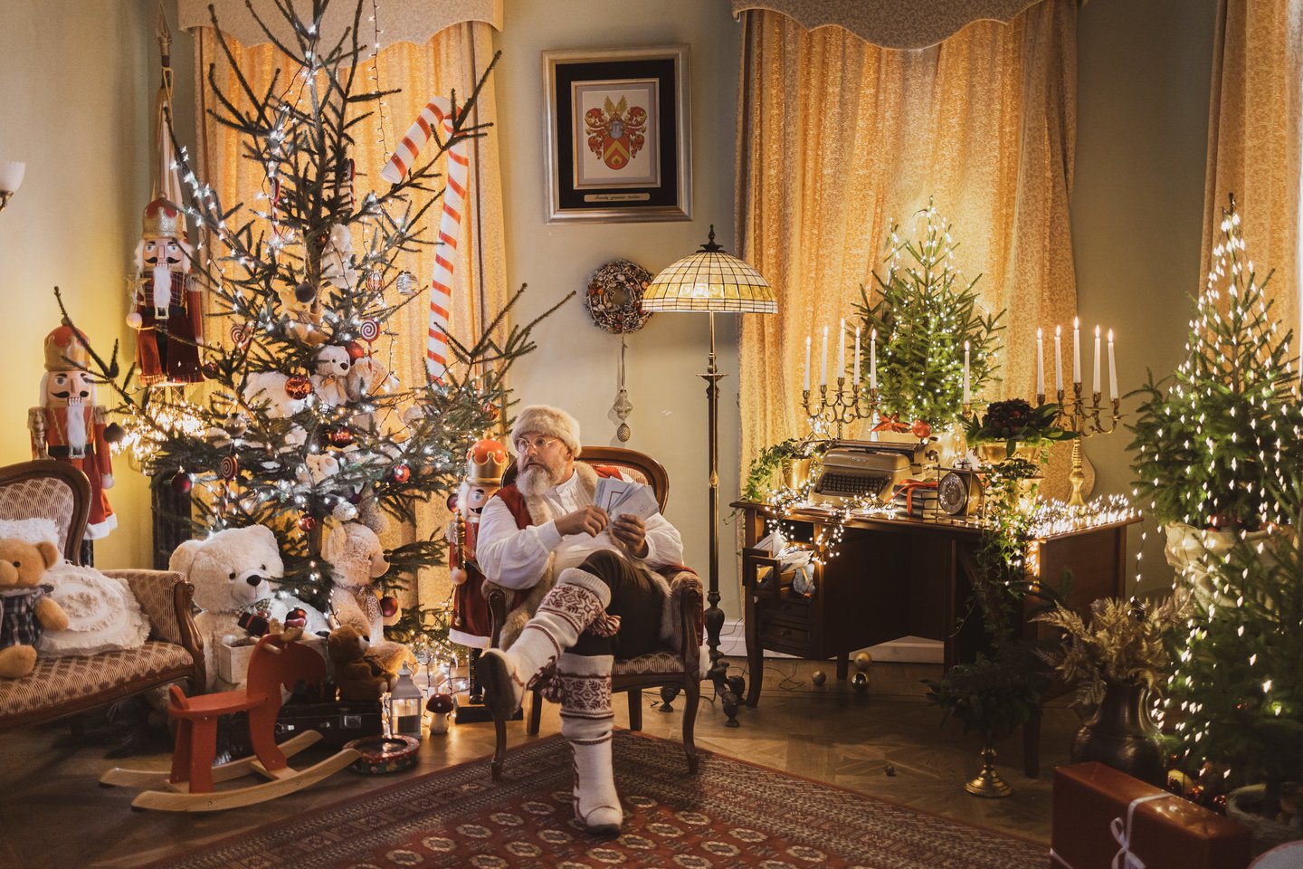 Virtuvės šefas Rokas Galvonas atveria duris į įspūdingą Kalėdų senelio rezidenciją: „Čia kiekvienas atsidurs savo vaikystės pasakoje“.<br>Pr. siuntėjo nuotr.