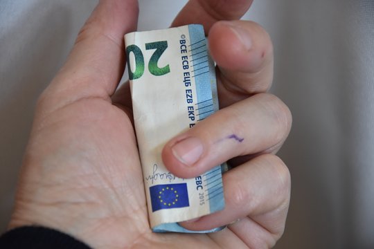 Sostinės gyventoją apmulkino sukčiai.