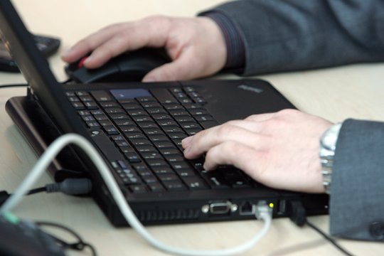 NŠA: mokykloms perduodami nauji kompiuteriai už daugiau nei milijoną eurų