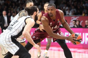 Po tašką į minutę rinkęs S. Ibaka atvedė „Bayern“ į pergalę prieš „Virtus“