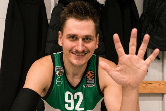 N. Mirotičių ir kritikus užtildęs E. Ulanovas: „Jis nėra pats geriausias gynyboje“.