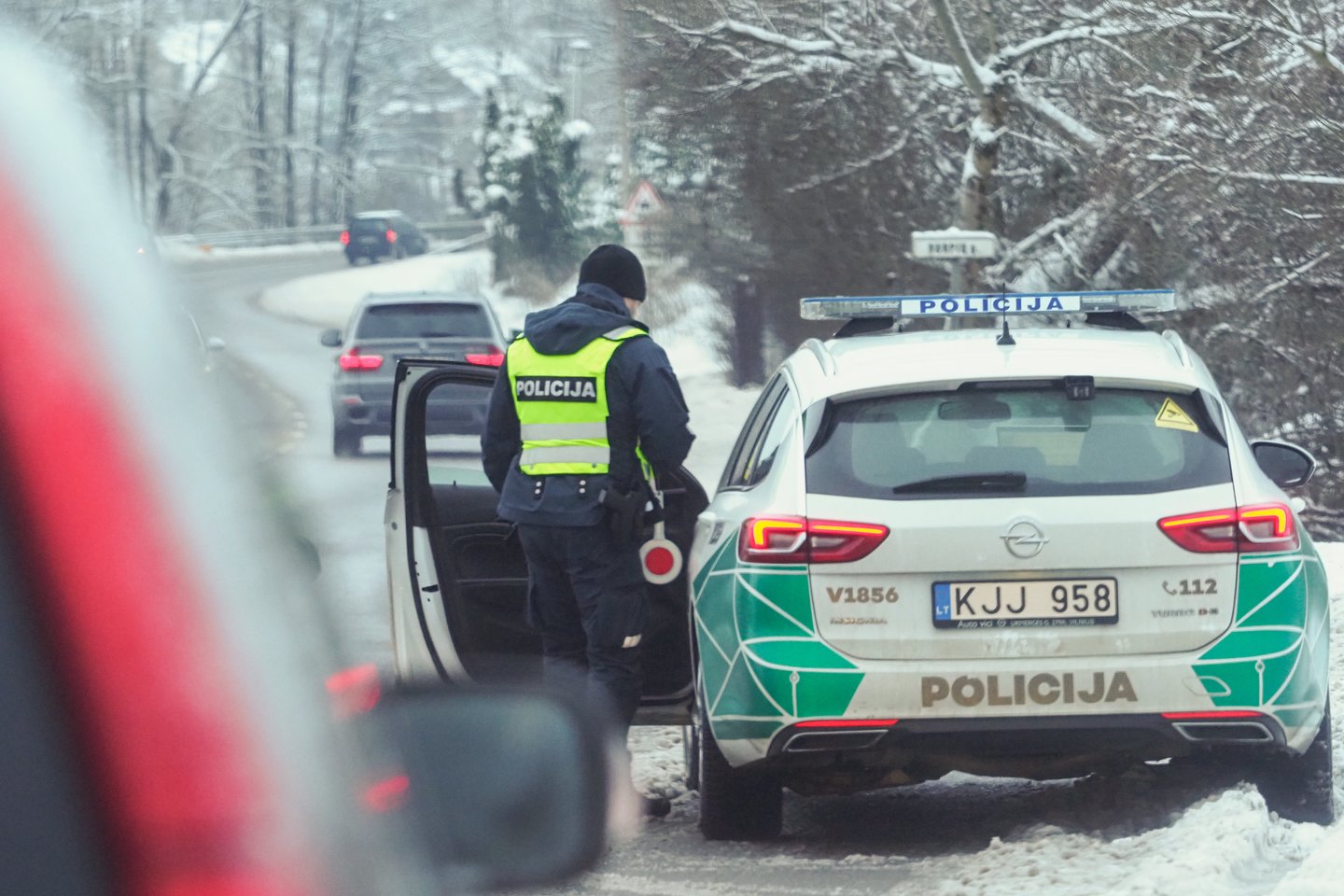 Policija informuoja, kokie patikrinimai vairuotojų laukia gruodį.<br>V.Ščiavinsko nuotr.