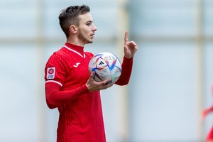 „Sūduva“ išsaugojo vietinį futbolininką