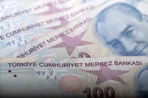 Infliacija Turkijoje padidėjo iki 62 proc.