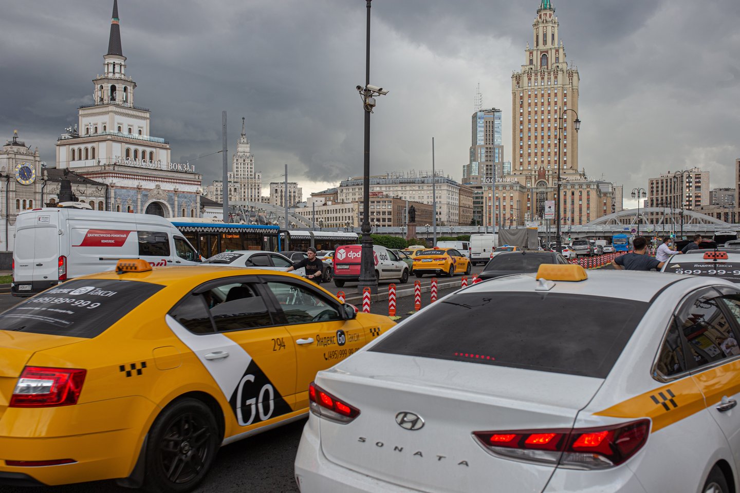 Rusijoje trūksta 80 000 taksi vairuotojų.<br>Unsplash nuotr.