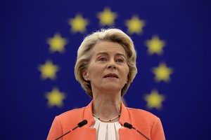 U. von der Leyen: ES amžinai netoleruos didėjančio prekybos disbalanso su Kinija