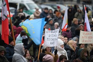 Mokytojams prašant vetuoti kitų metų biudžetą, Prezidentūra sprendimo dar neturi