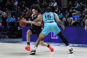 „Wolves“ ekipą Europos taurėje ir vėl itin skaudžiai sutalžė prancūzų „Paris“ krepšininkai