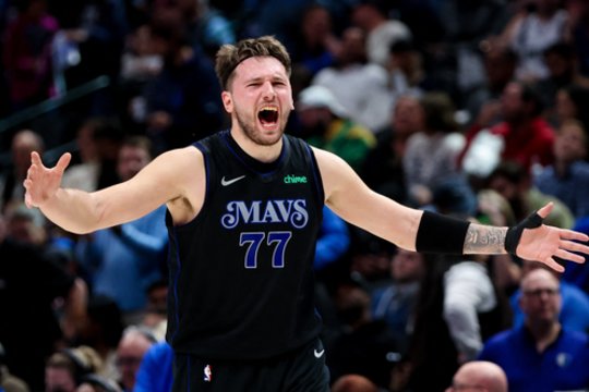  Luka Dončičius.