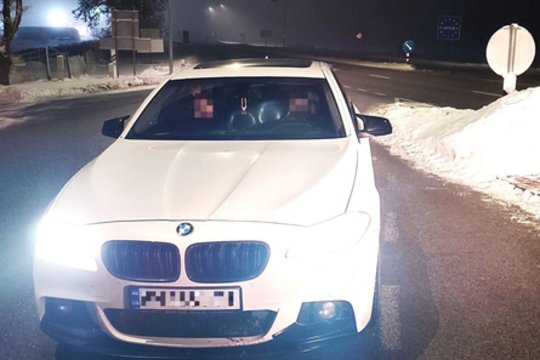  BMW vairavęs ukrainietis pasieniečiams pateikė vairuotojo pažymėjimo klastotę.