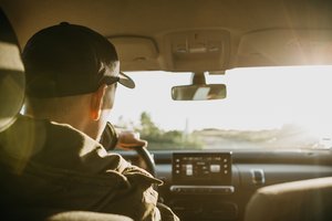 Keleivę suglumino pavežėjo replikos: pasijuto „žemiau plintuso“