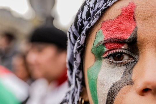 Solidarumo su palestiniečiais protestas Berlyne.