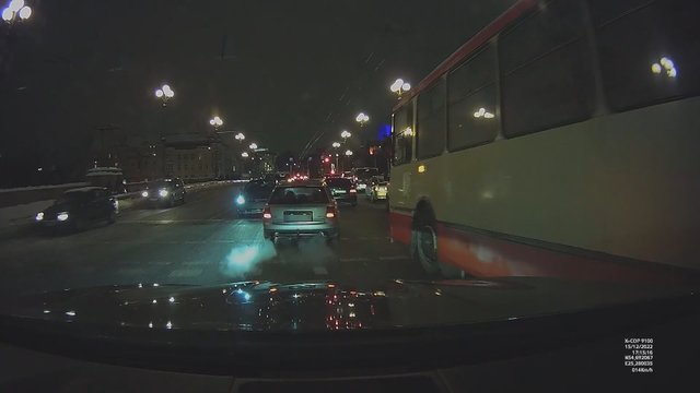 „Kelių patruliai: viskas užfiksuota“: ant Žaliojo tilto lengvasis automobilis neišsiteko su troleibusu
