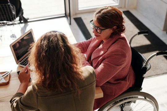 Nuo 2024 metų pradedama įgyvendinti negalios reforma sieks užtikrinti taiklesnę paramą ir visapusišką pagalbą negalią turintiems asmenims pagal individualius jų poreikius.