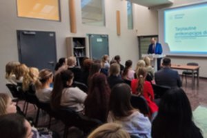 Kauno apylinkės teisme paminėta Tarptautinė antikorupcijos diena: ryškėja teigiamos tendencijos