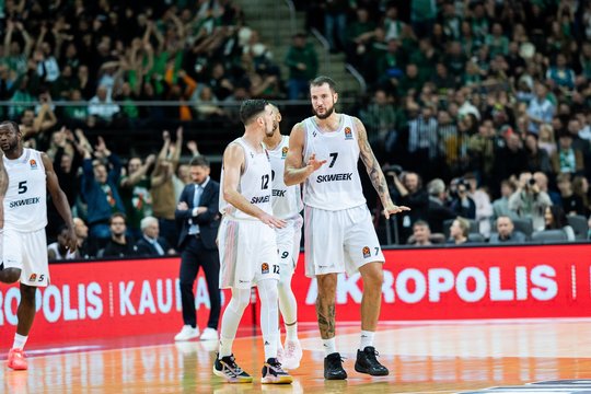  ASVEL.