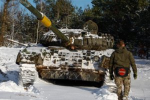 Silpstant Vakarų vienybei dėl Ukrainos – nerimo signalas iš fronto linijų: V. Putino lėtos pergalės siekis artėja