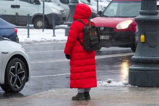 Anykščių rajone šeštadienį eismo sąlygas sunkina rūkas, čia matomumas vietomis sumažėjęs iki 50 metrų.
