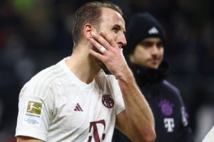 Skaudžiau būti negali: „Bayern“ sutriuškinti Frankfurte