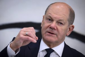 Scholzo partija iš esmės keičia požiūrį į Rusiją