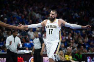 J. Valančiūnas sužaidė galingai, o „Pelicans“ nugalėjo NBA lyderius „Timberwolves“ 