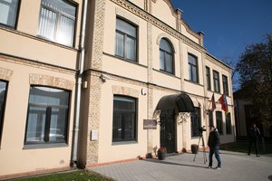 Buvęs pareigūnas prisiminė R. Zamolskio bendrininko išpuolį: jei nebūčiau pasisukęs, būčiau gavęs kulką į kaktą