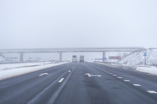 Po ketverių metų – teismo sprendimas dėl kelininkų: kaip vyko konkursai į sostinę vedančiai magistralei remontuoti