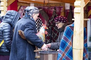 Parlamentaras siūlo atsisakyti vienkartinių indų masiniuose renginiuose ir paplūdimiuose