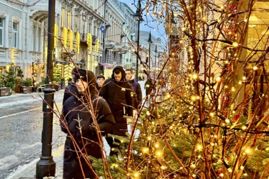  Vilniaus gatvė pasiruošusi Kalėdoms.<br> V.Ščiavinsko nuotr.