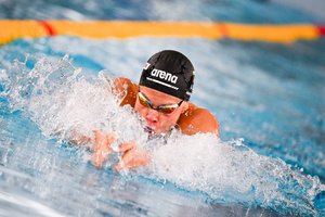 Prasidėjusiame Lietuvos plaukimo čempionate – lyderių pergalės ir nauji rekordai