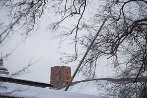 Gedimino pilies bokšte šiemet plėvėsavusi vėliava bus perduota Darbėnų gimnazijai
