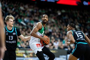 Pademonstruota kauniečių reakcija – „Žalgiris“ namuose sutriuškino „Wolves“