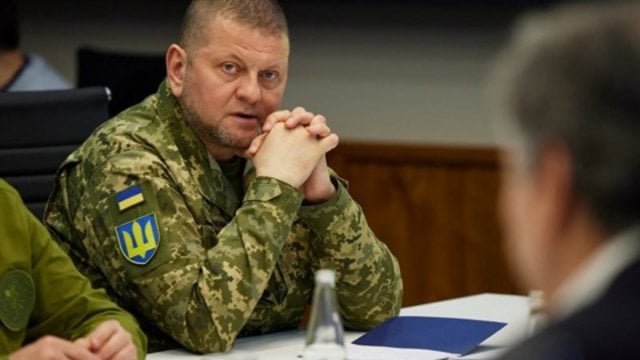 Saugumo tarnyba pradėjo bylą: Ukrainos kariuomenės vado patalpose rado pasiklausymo įrangą